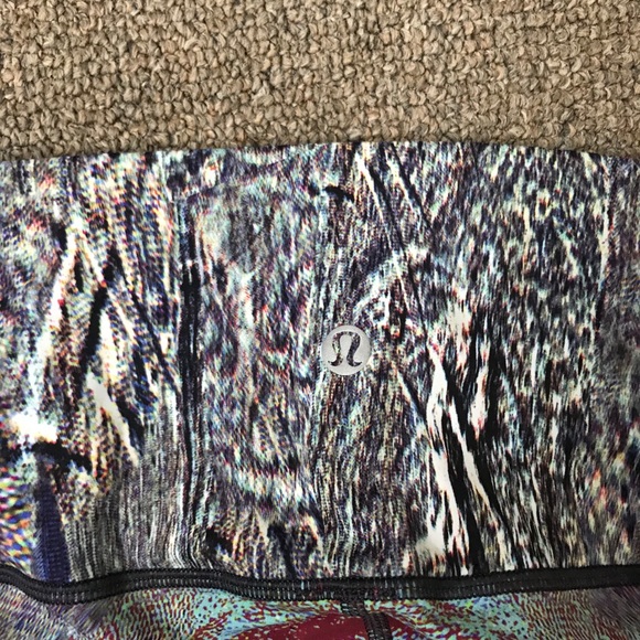 Never used lulu lemon leggings - Picture 1 of 3